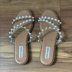Steve Madden Tan Sandals with Pearl Details